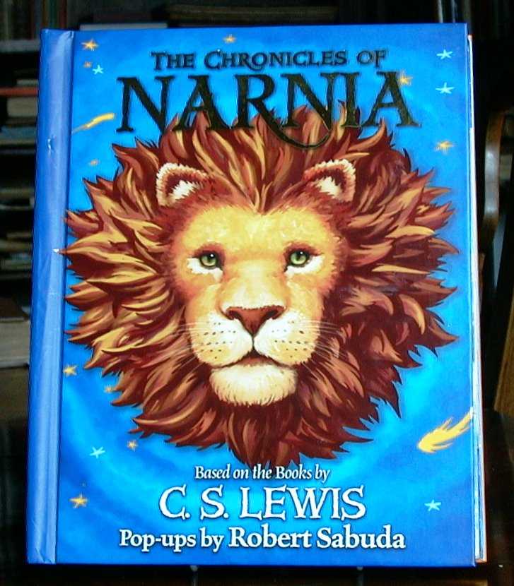 THE CHRONICLES OF NARNIA POP-UP: BASED ON THE BOOKS BY C. S. LEWIS By Lewis, C. S.